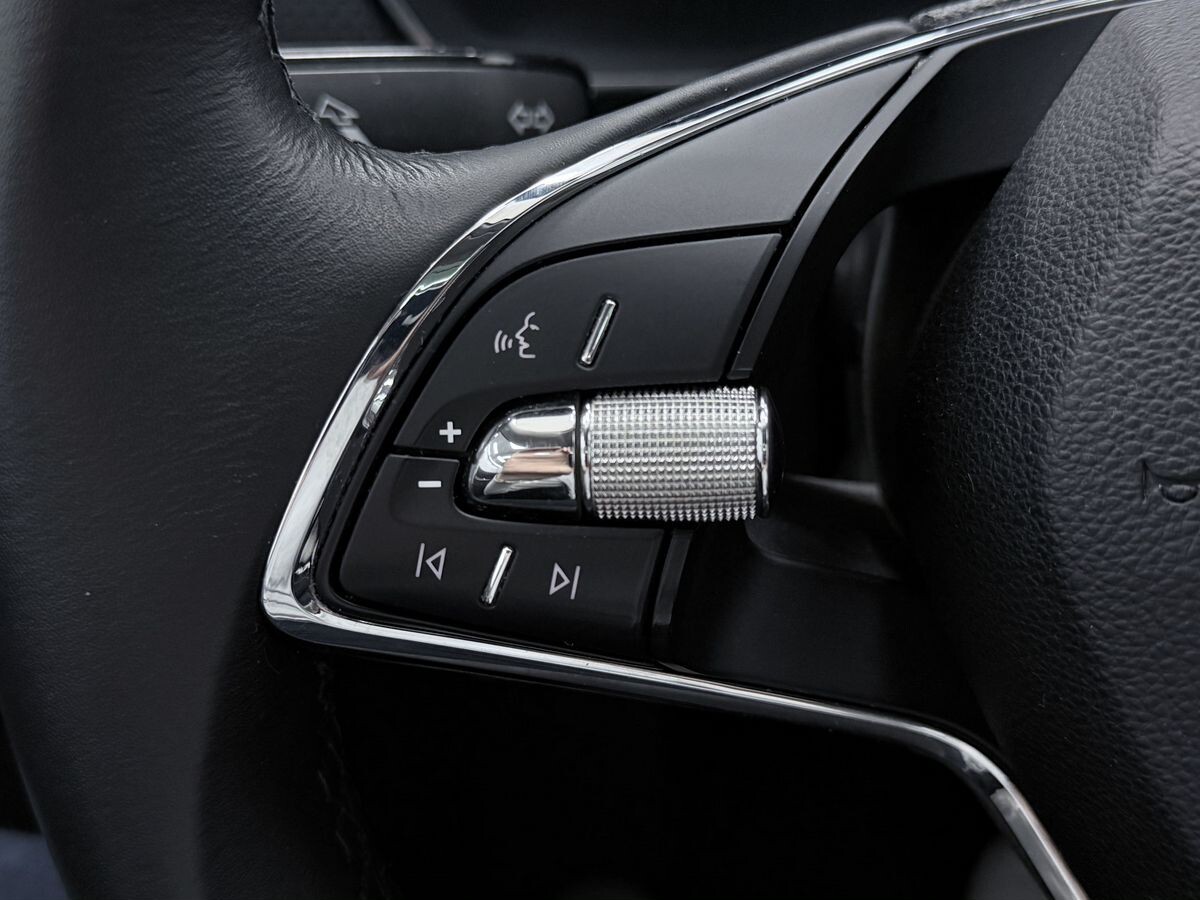 Skoda Octavia 2022 - фото автомобиля