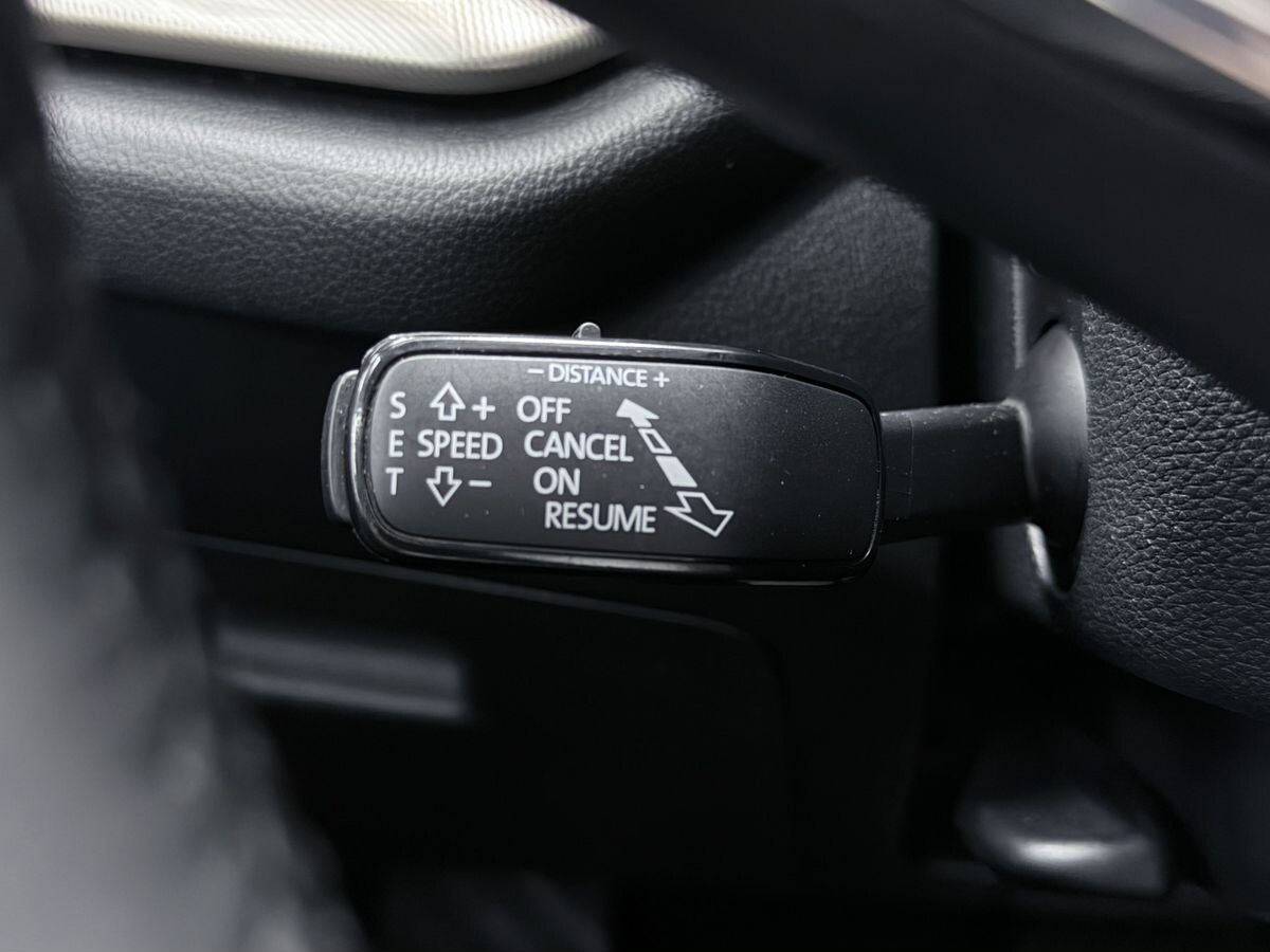 Skoda Octavia 2022 - фото автомобиля