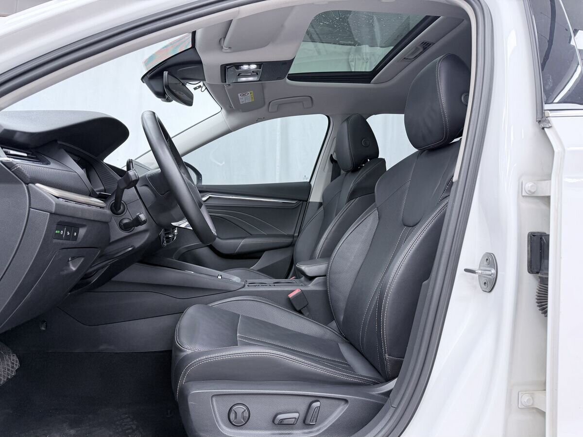 Skoda Octavia 2022 - фото автомобиля