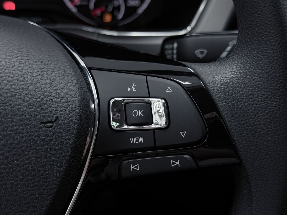 Volkswagen T-Cross 2021 - фото автомобиля