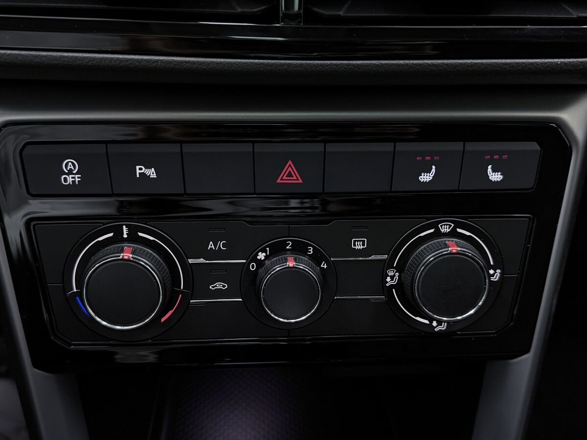 Volkswagen T-Cross 2021 - фото автомобиля