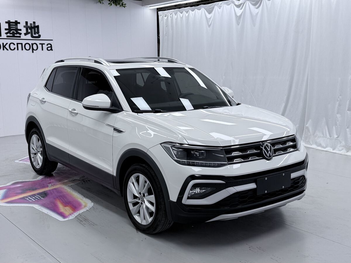 Volkswagen T-Cross 2021 - фото автомобиля
