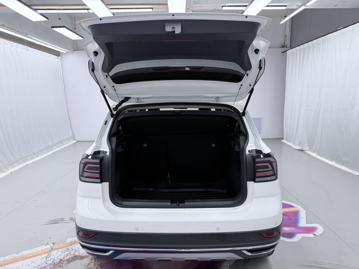 Volkswagen T-Cross 2021 - фото автомобиля