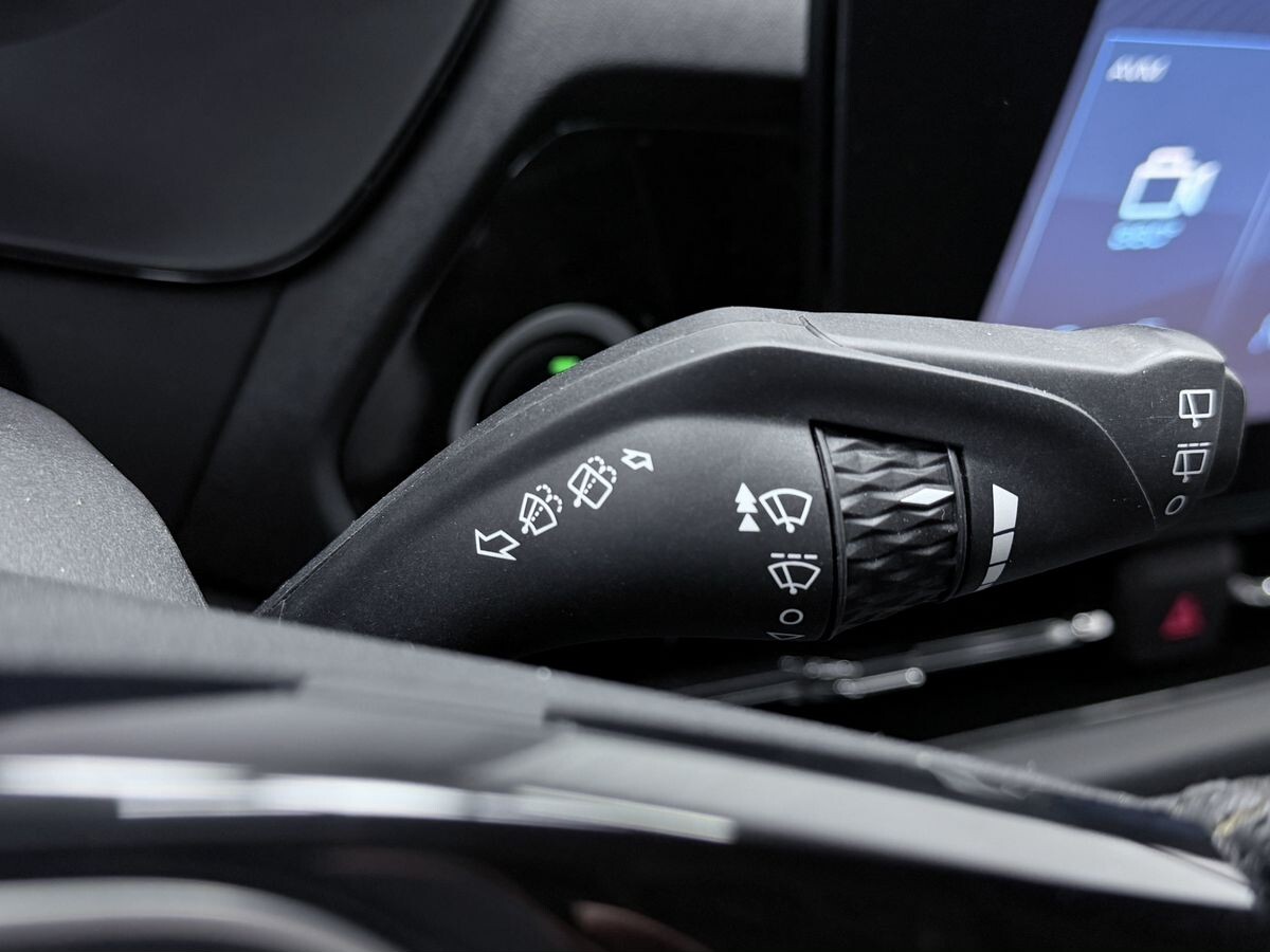 Wuling Victory 2022 - фото автомобиля