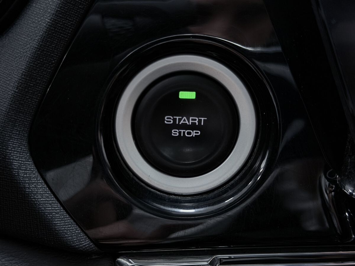 Wuling Victory 2022 - фото автомобиля