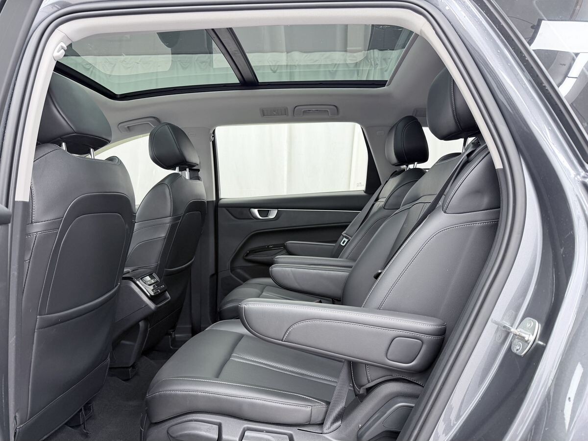 Wuling Victory 2022 - фото автомобиля