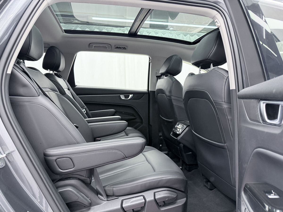 Wuling Victory 2022 - фото автомобиля