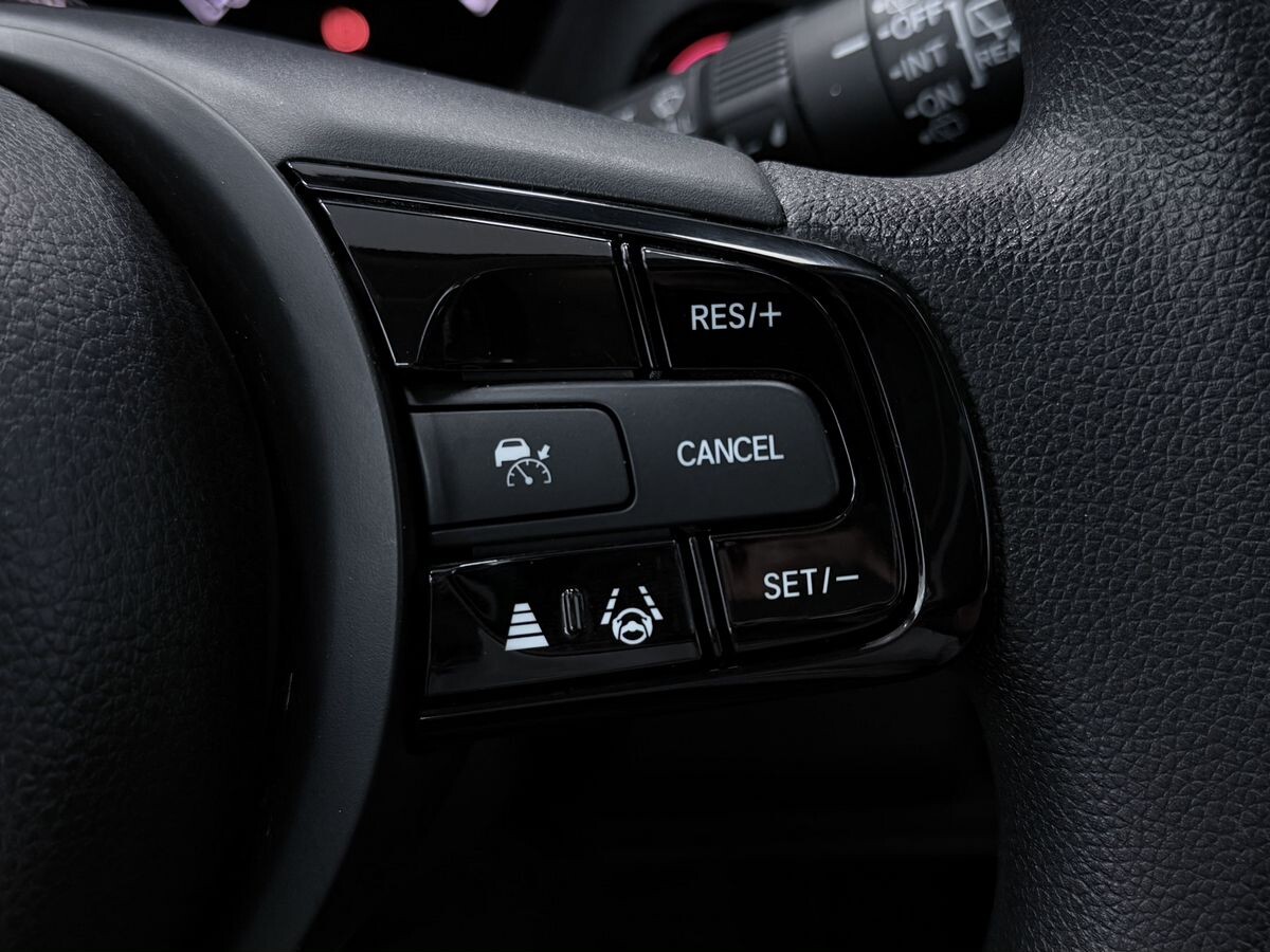 Honda Vezel 2023 - фото автомобиля