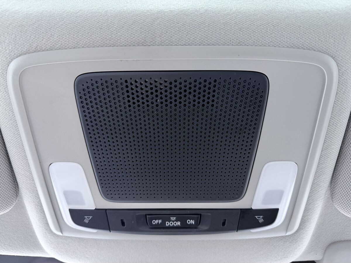 Honda Vezel 2023 - фото автомобиля