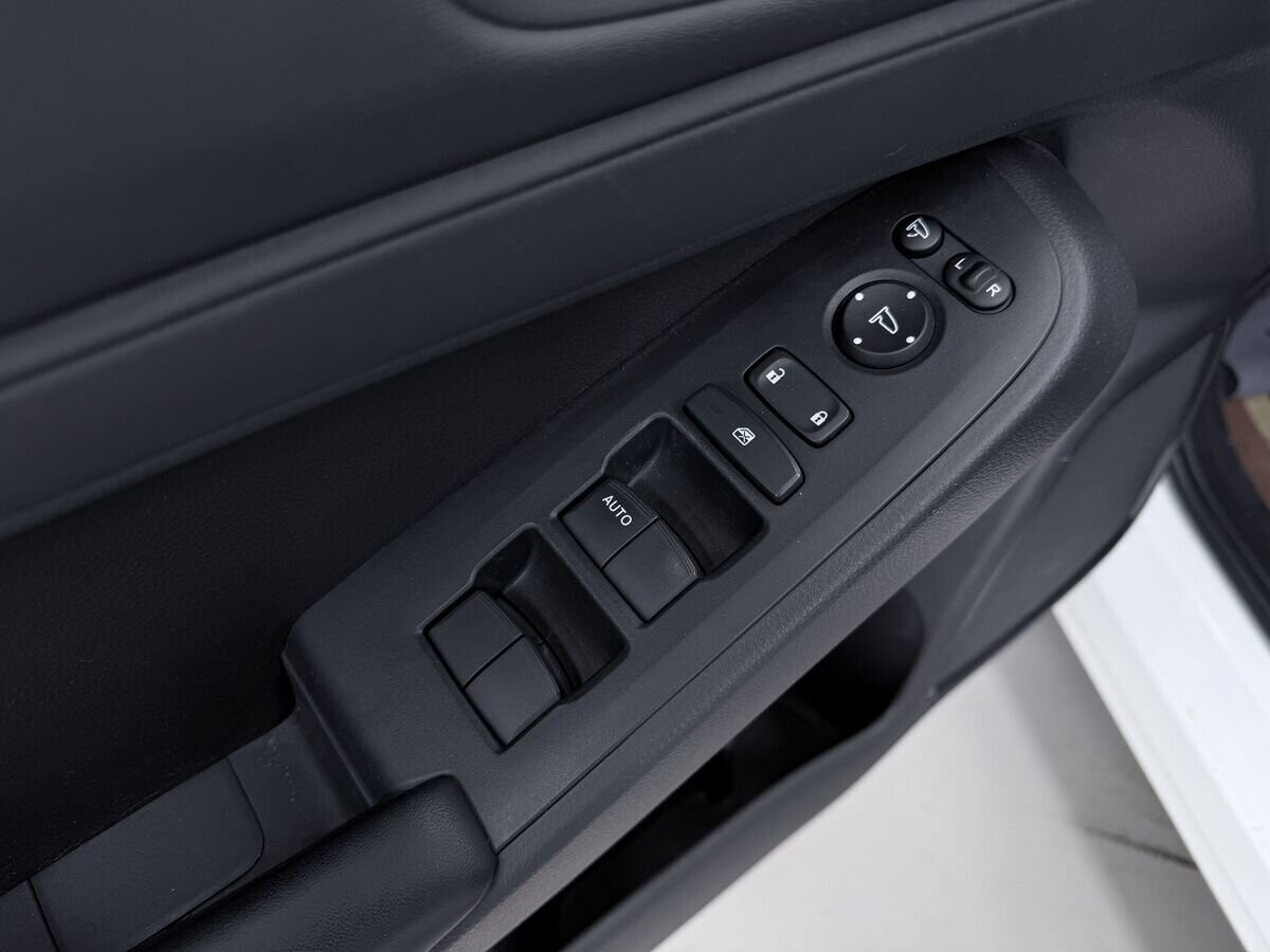 Honda Vezel 2023 - фото автомобиля