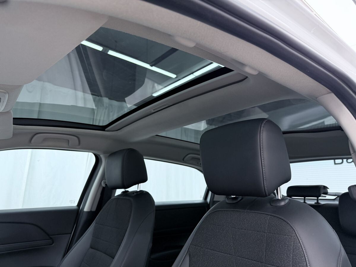 Honda Vezel 2023 - фото автомобиля