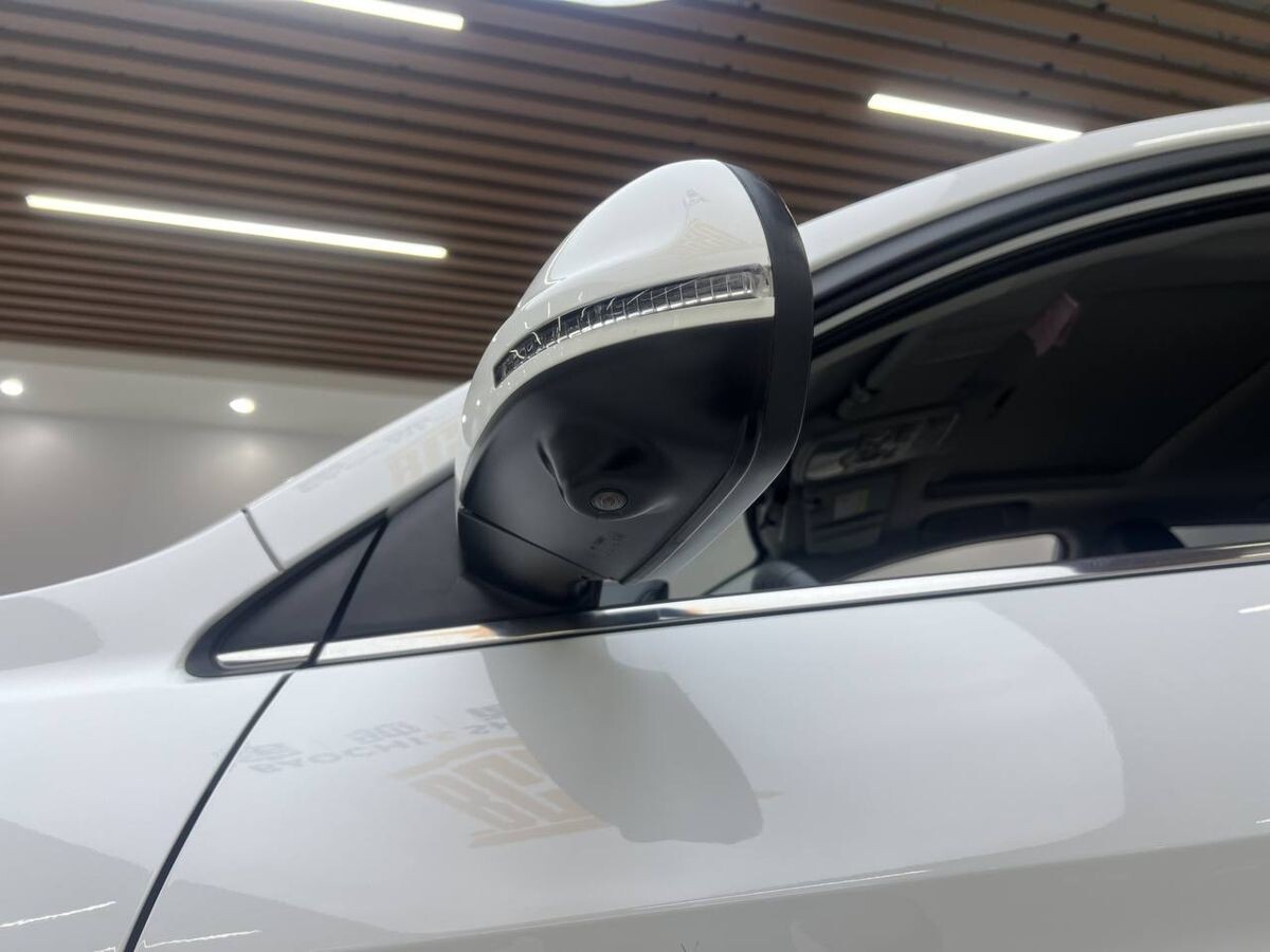 Haval M6 2022 - фото автомобиля