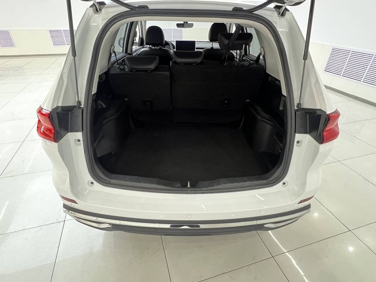 Haval M6 2022 - фото автомобиля