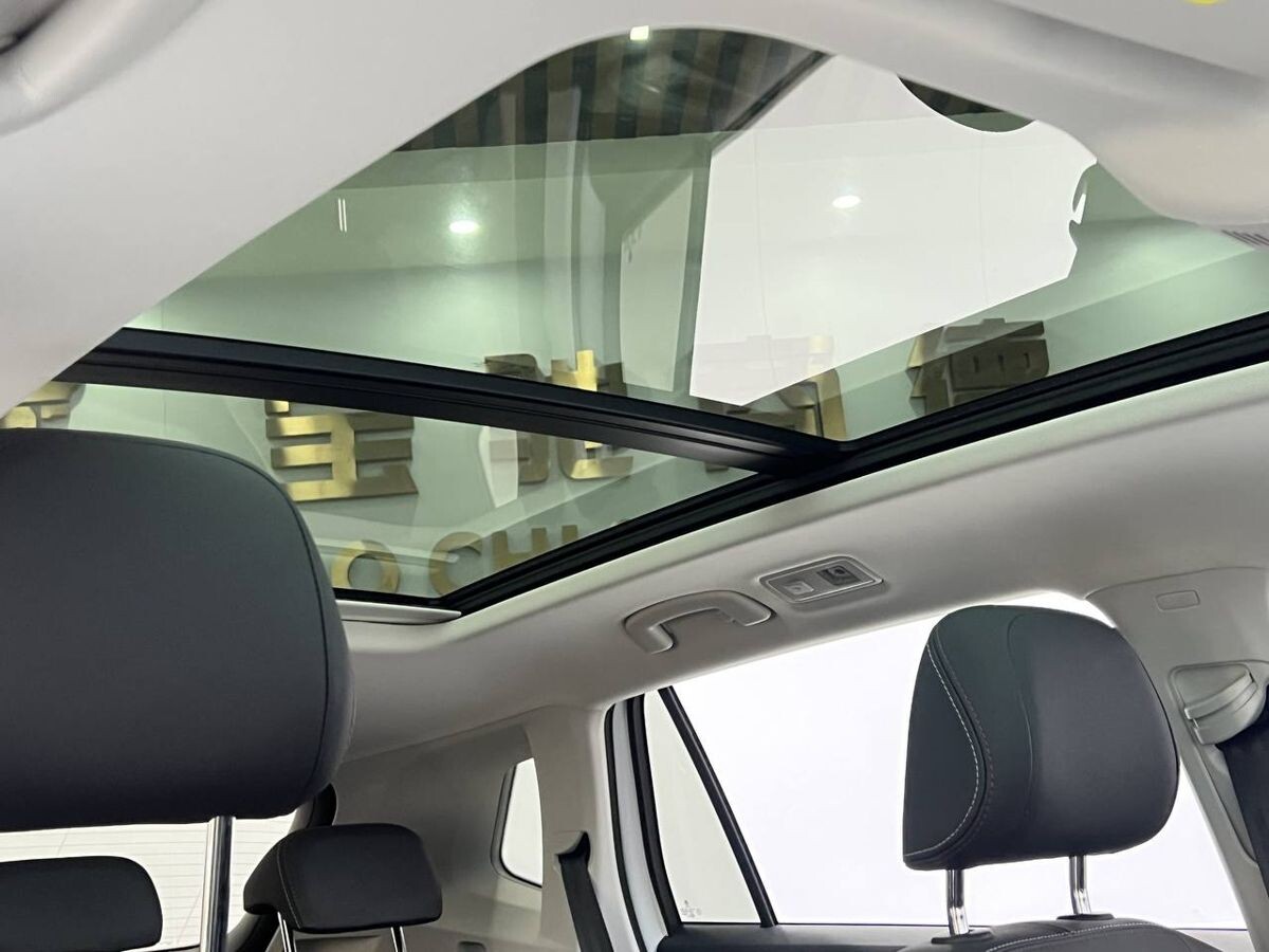 Volkswagen Tayron 2022 - фото автомобиля