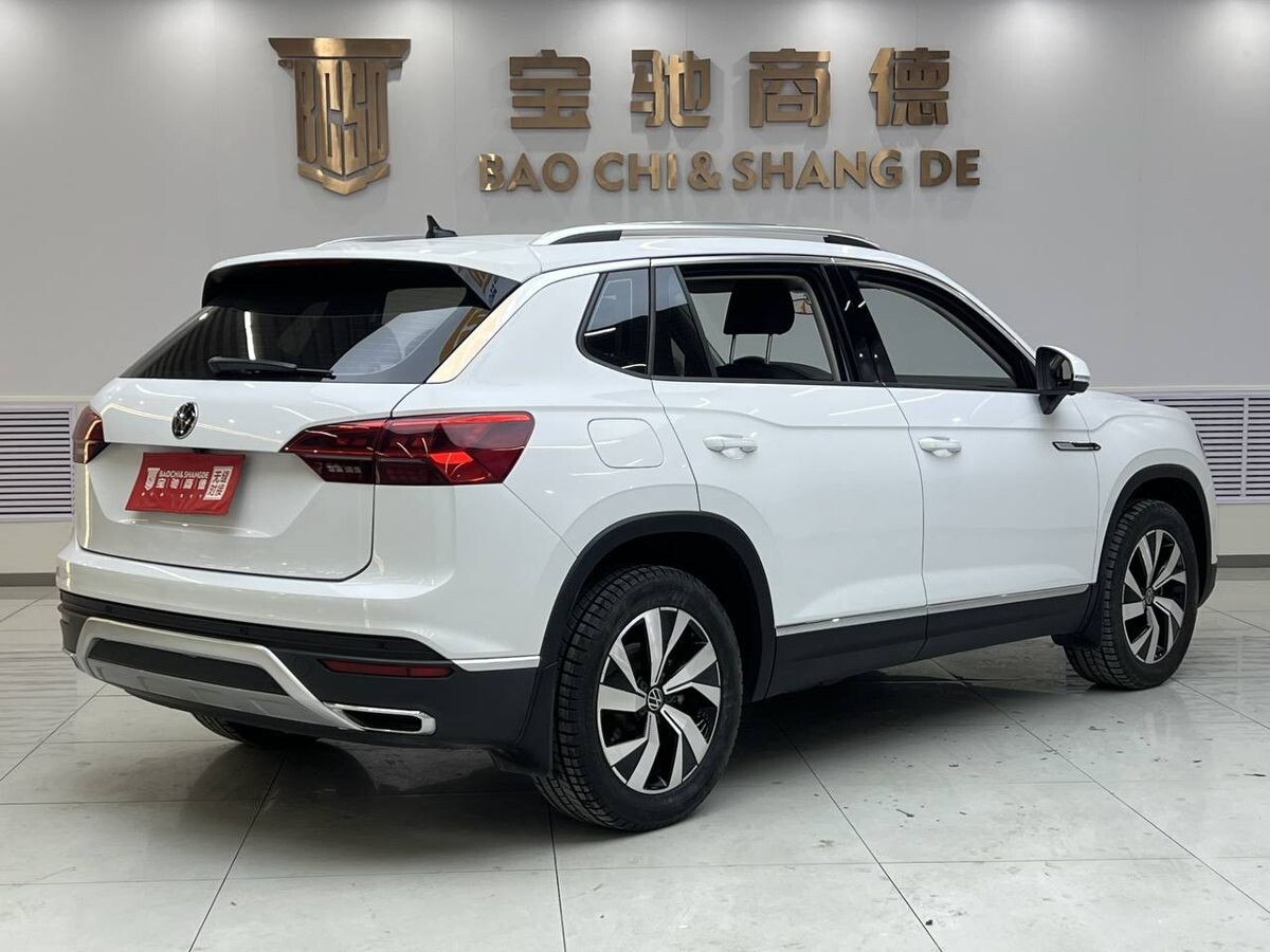 Volkswagen Tayron 2022 - фото автомобиля