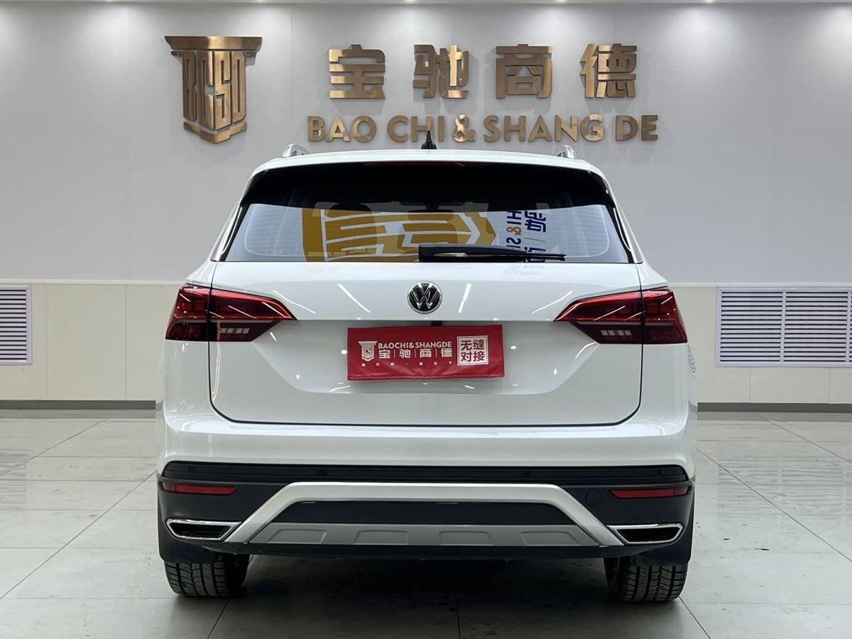 Volkswagen Tayron 2022 - фото автомобиля