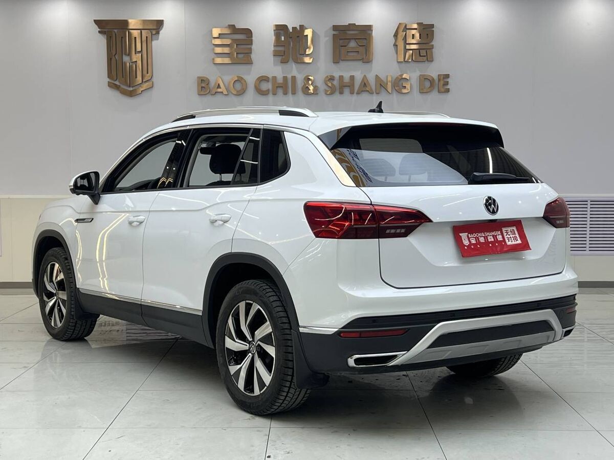 Volkswagen Tayron 2022 - фото автомобиля