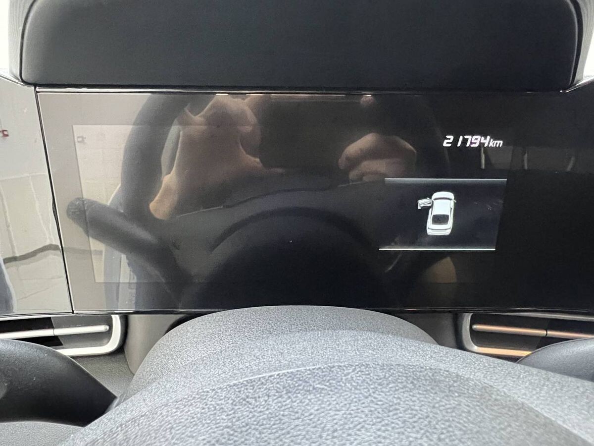 Hyundai Elantra 2022 - фото автомобиля