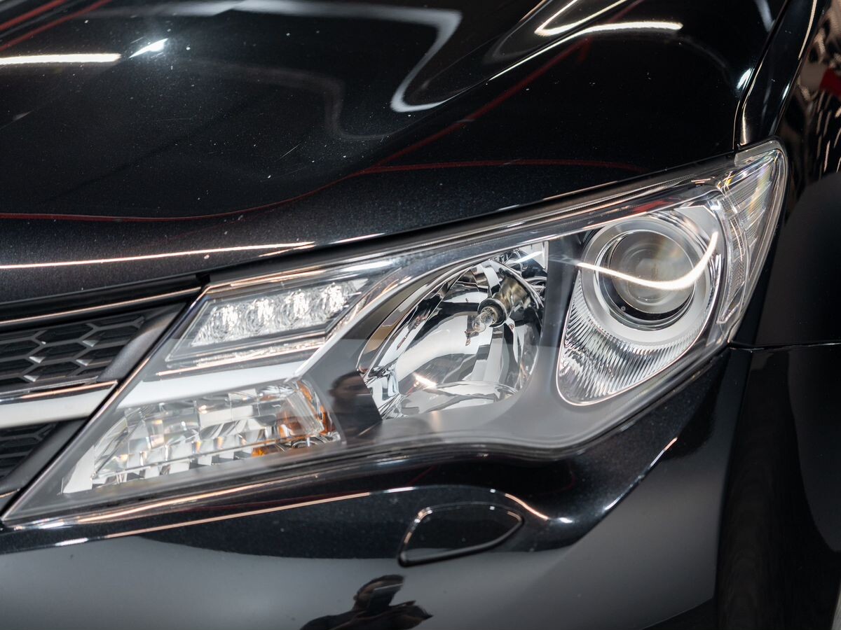 Toyota RAV4 2014 - фото автомобиля