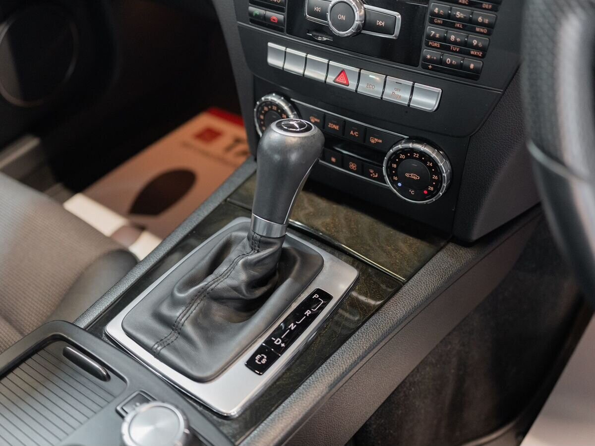 Mercedes-Benz C-Class 2013 - фото автомобиля