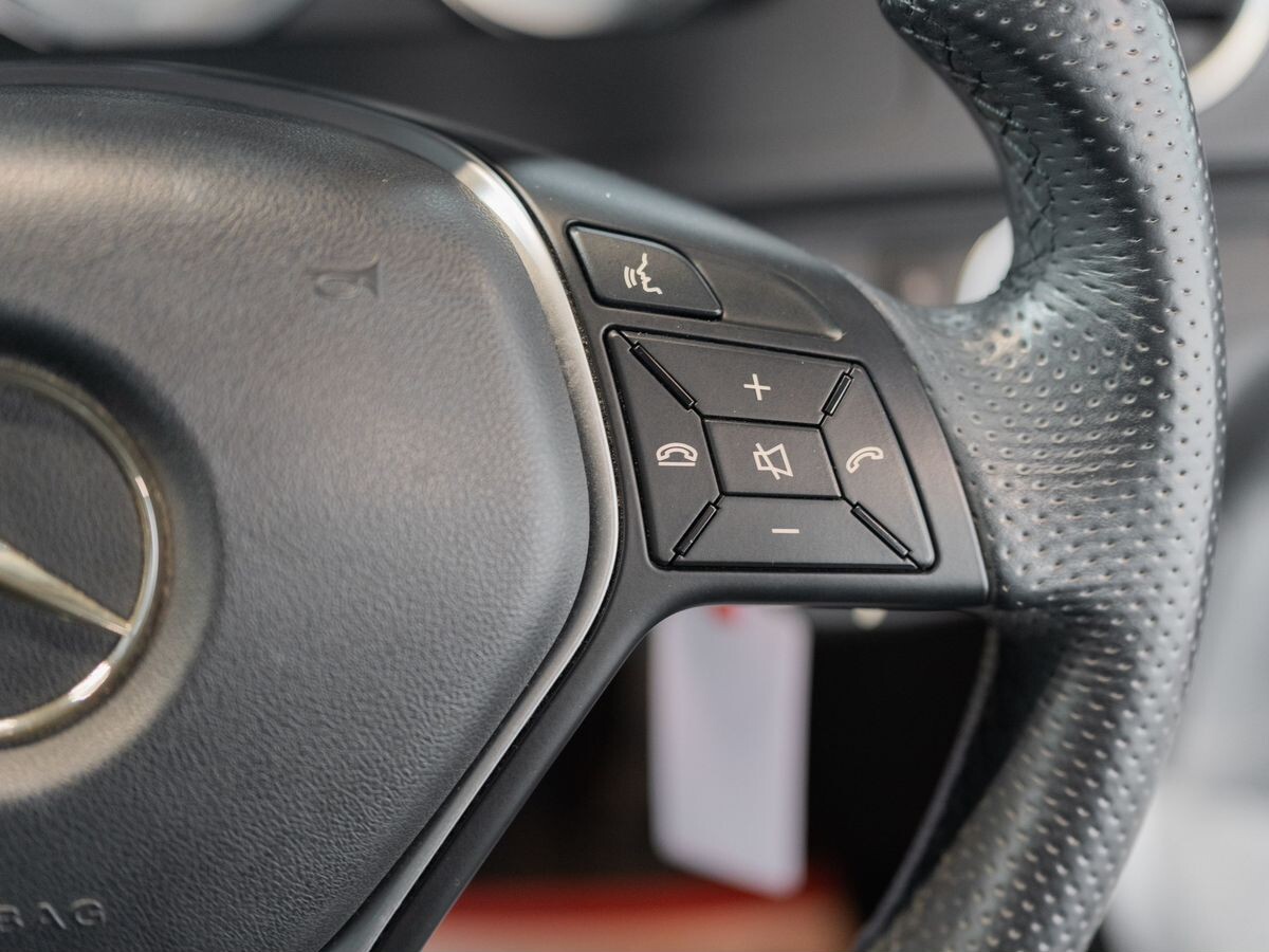 Mercedes-Benz C-Class 2013 - фото автомобиля