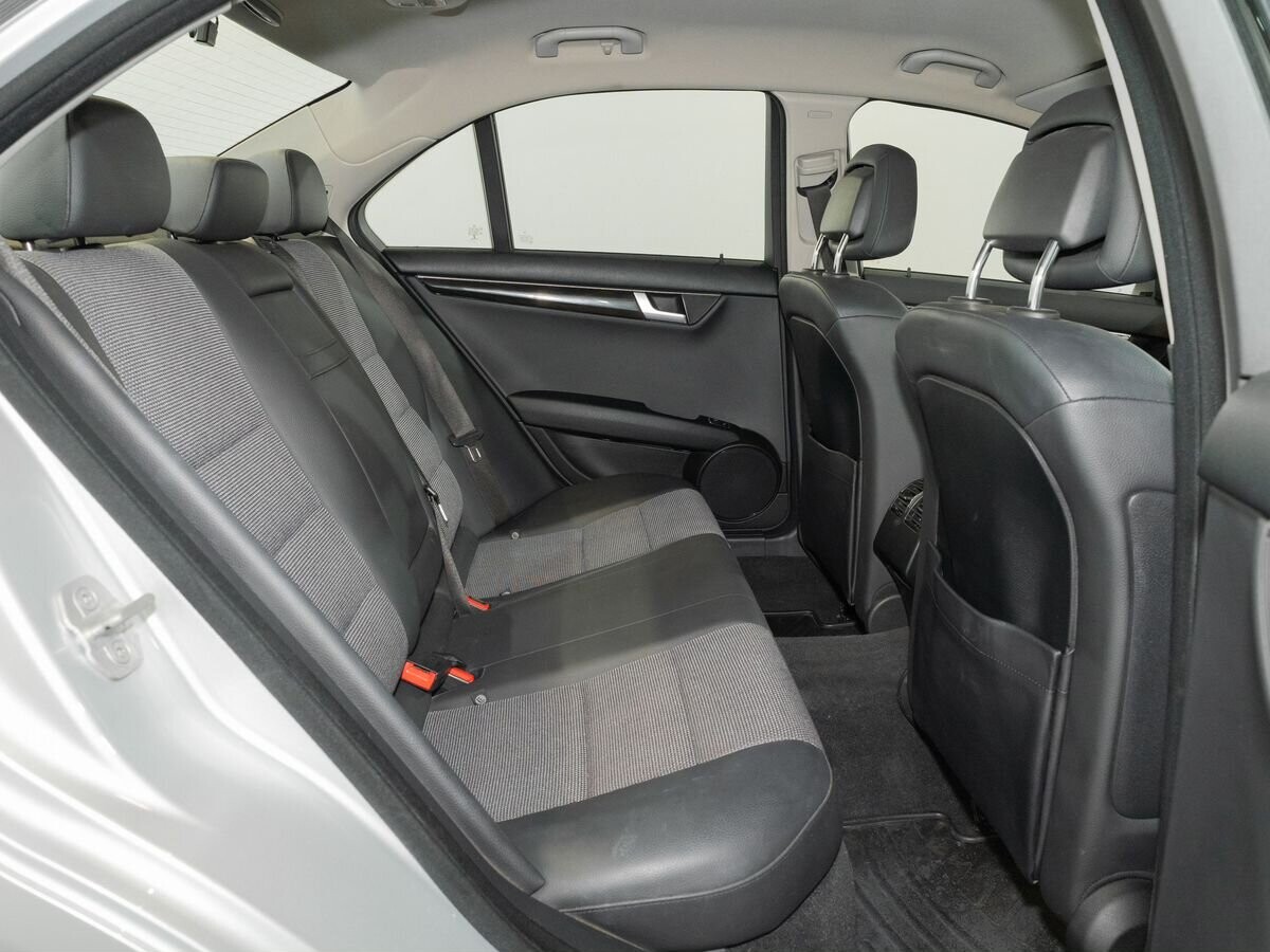 Mercedes-Benz C-Class 2013 - фото автомобиля