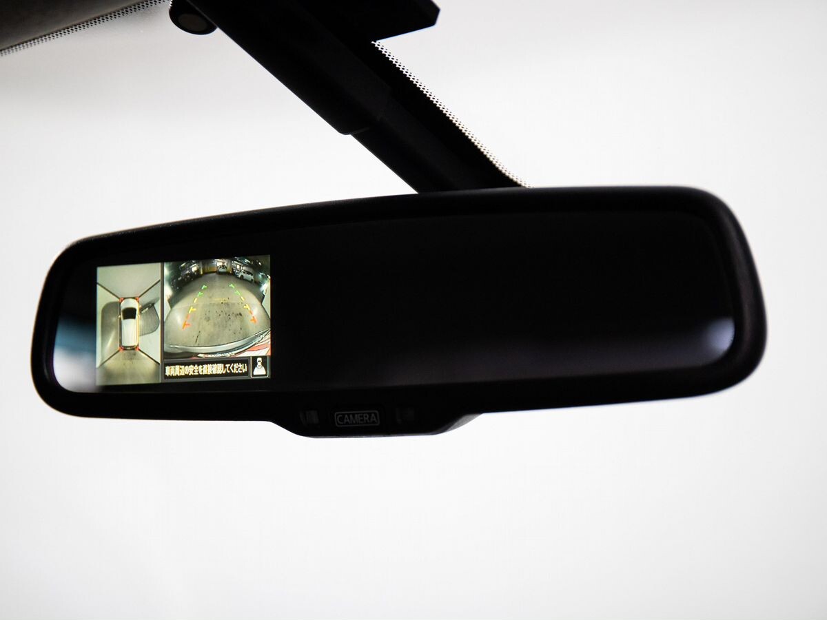 Nissan Note 2012 - фото автомобиля