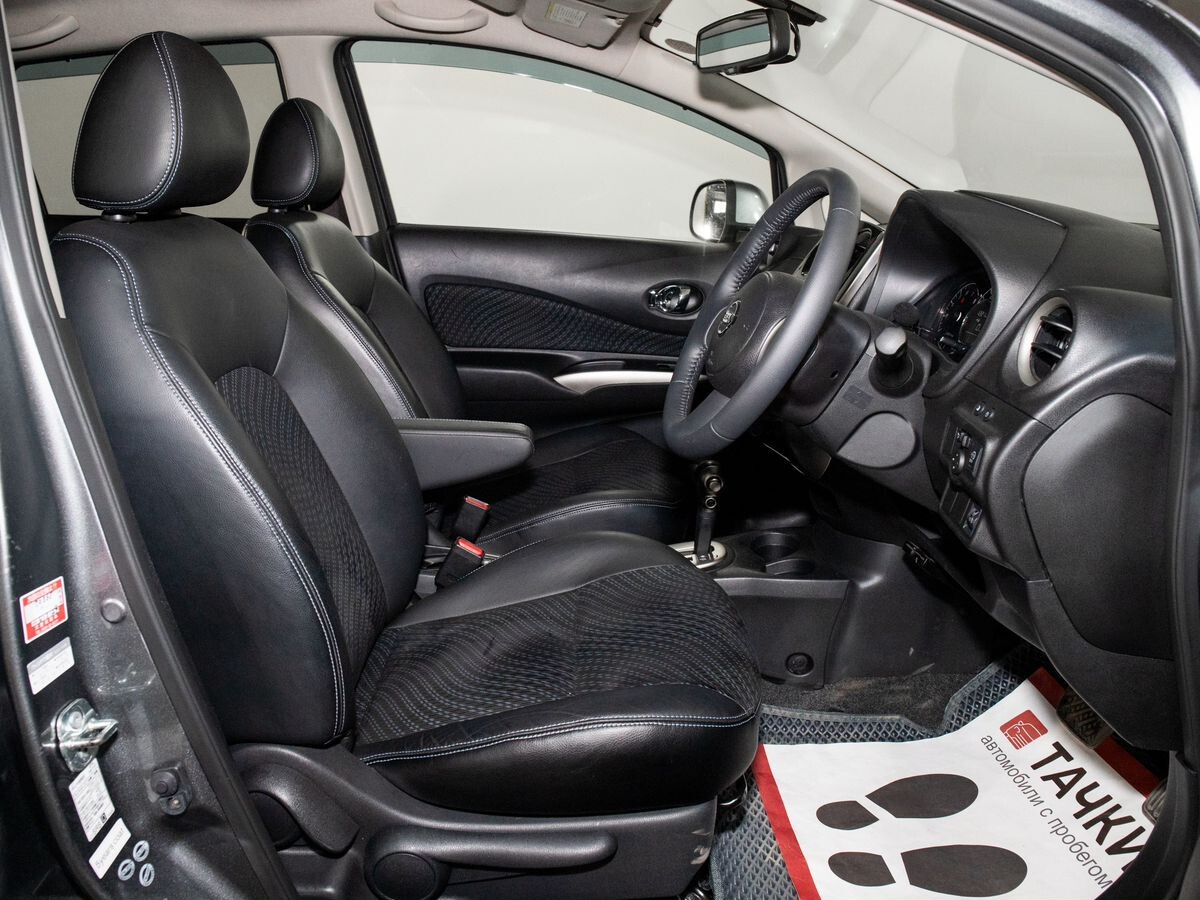 Nissan Note 2012 - фото автомобиля