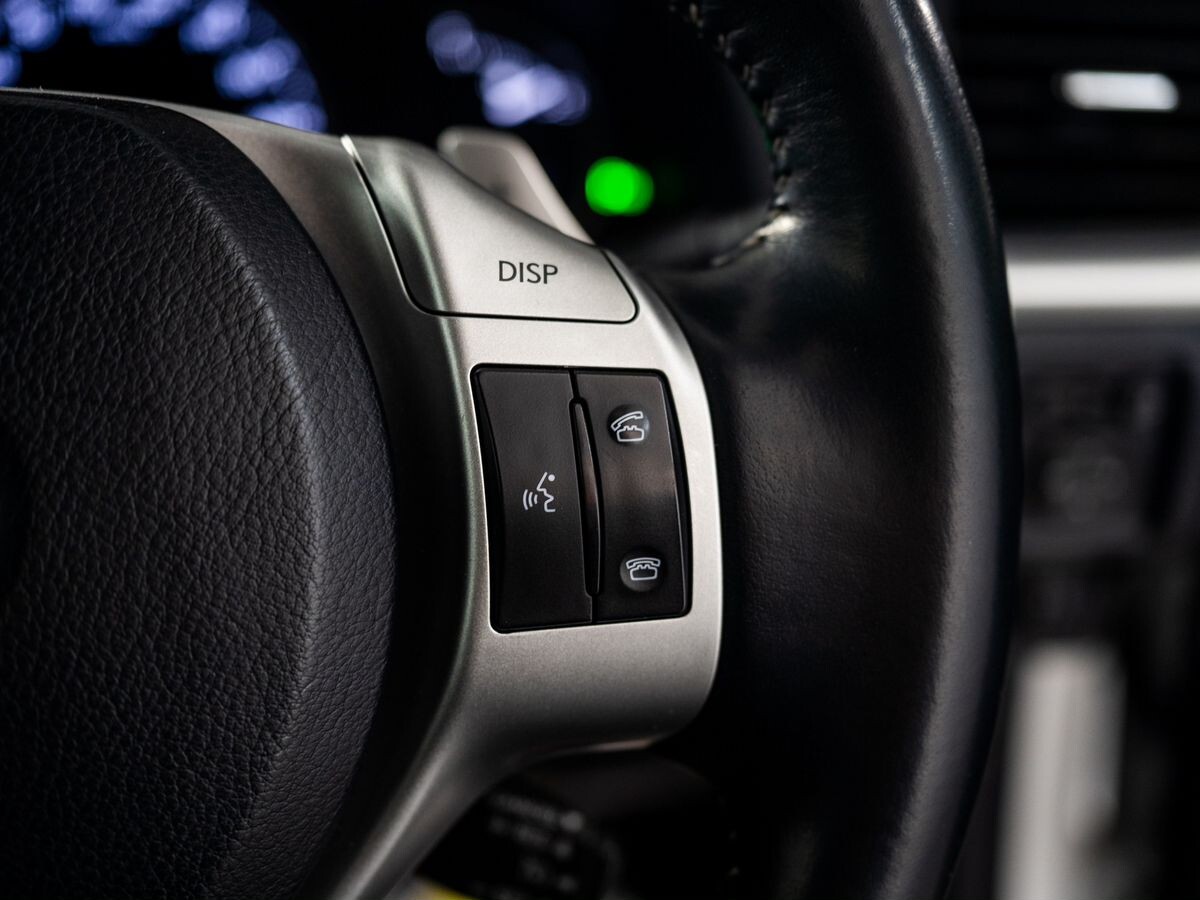 Lexus CT200h 2011 - фото автомобиля