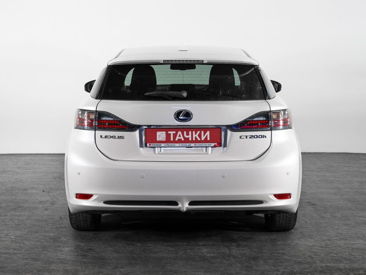 Lexus CT200h 2011 - фото автомобиля