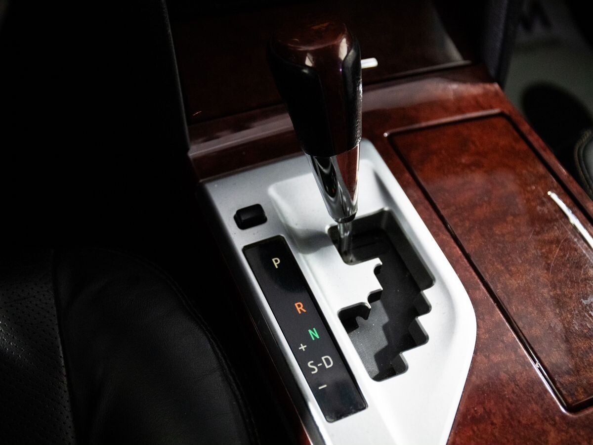 Toyota Camry 2012 - фото автомобиля