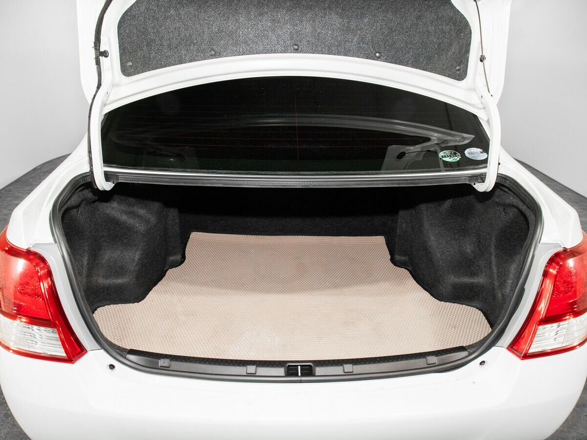 Toyota Corolla Axio 2014 - фото автомобиля