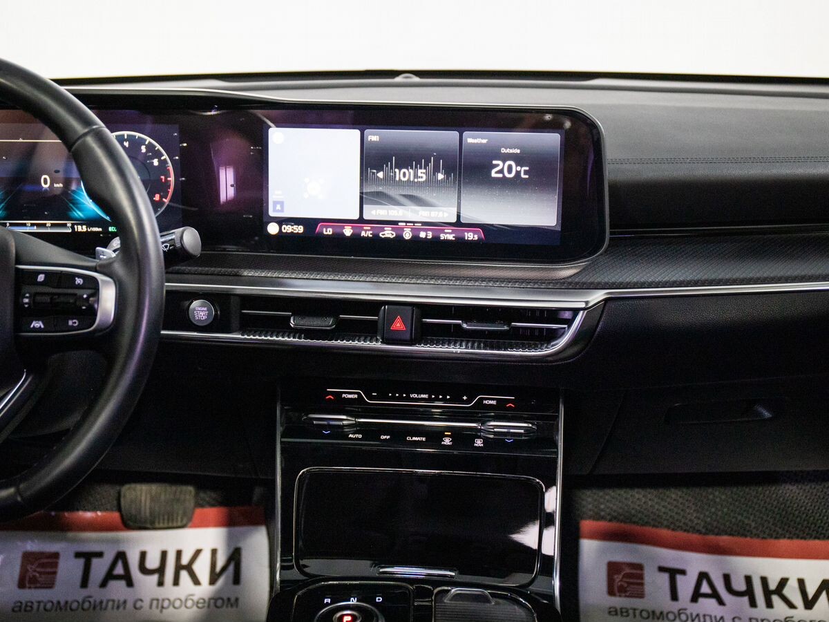 Kia K5 2020 - фото автомобиля