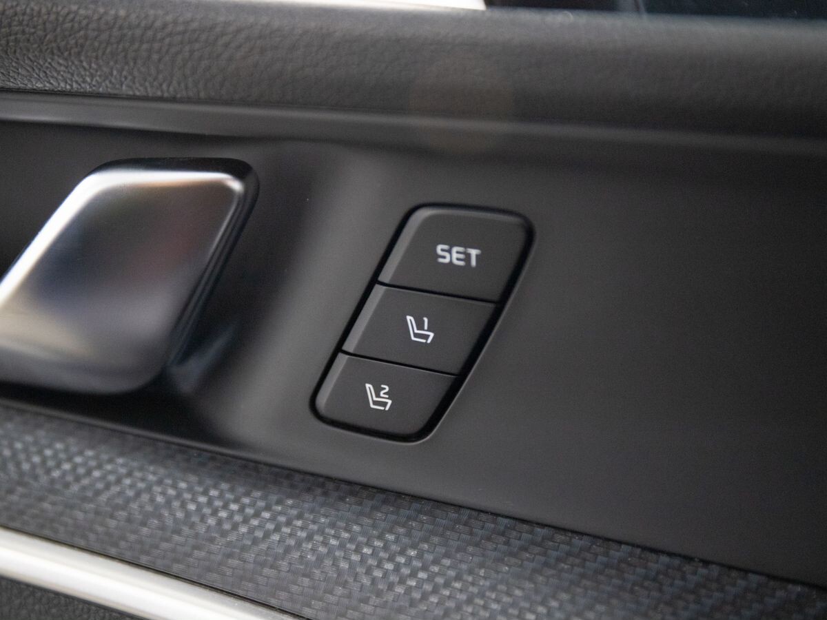 Kia K5 2020 - фото автомобиля