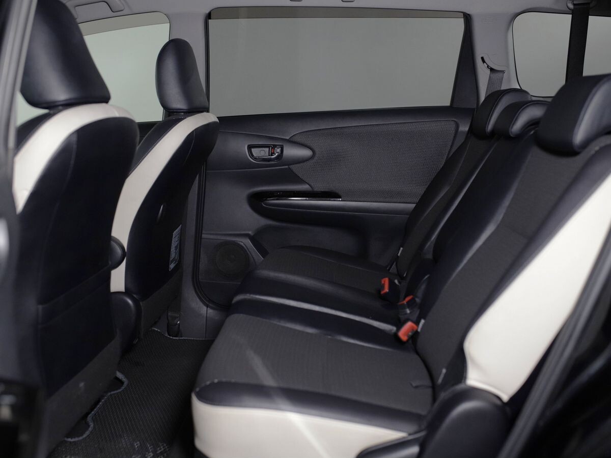 Toyota Wish 2014 - фото автомобиля