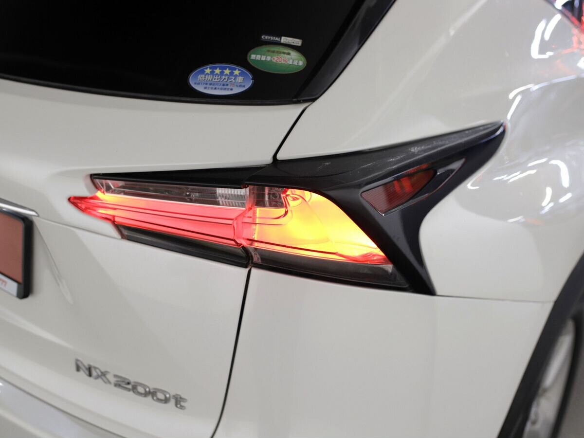 Lexus NX200t 2015 - фото автомобиля