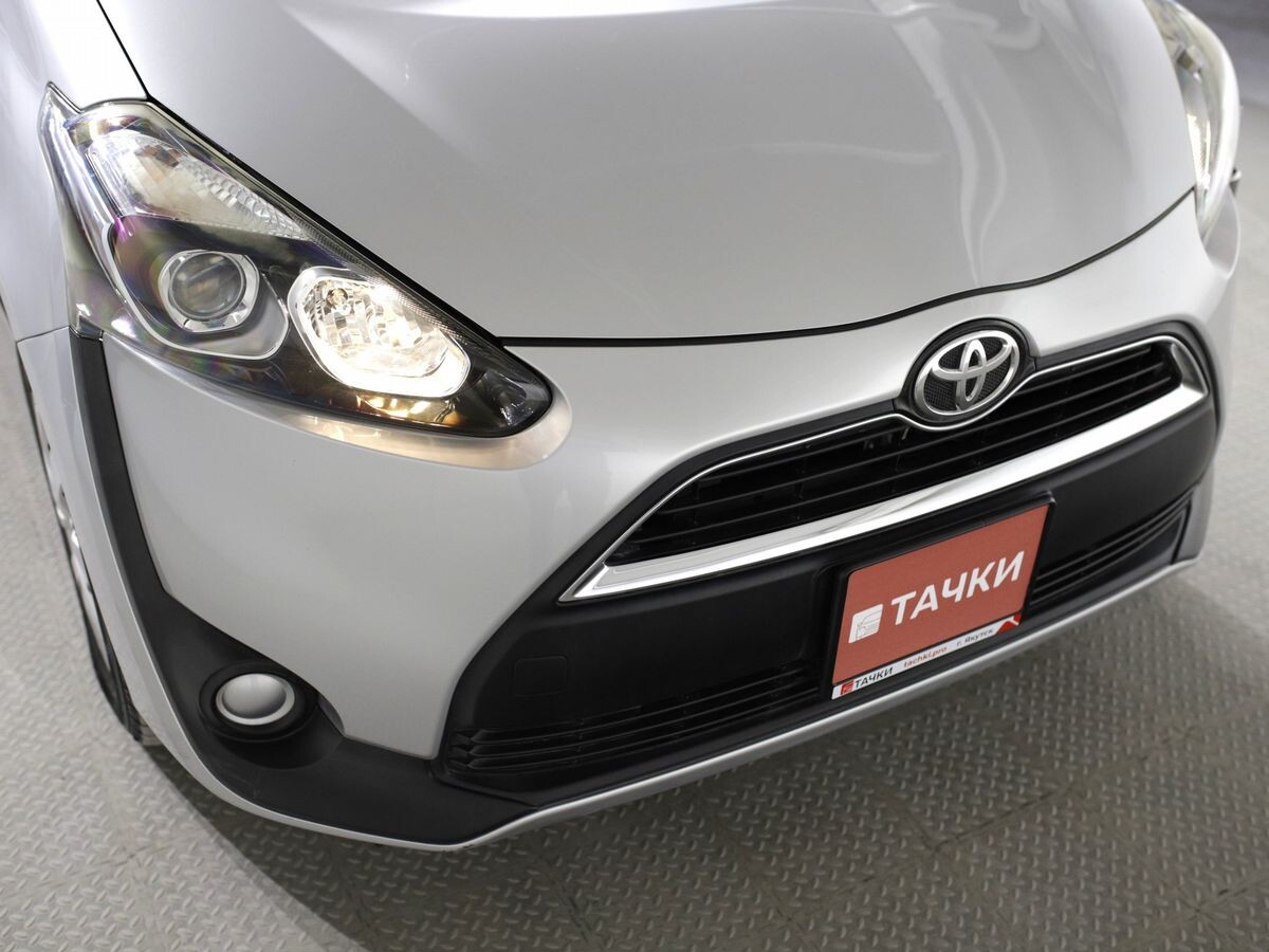 Toyota Sienta 2016 - фото автомобиля