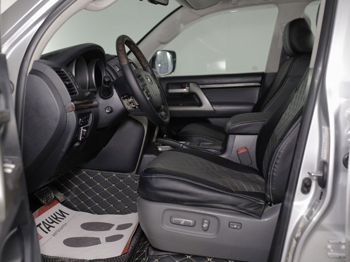 Toyota Land Cruiser 2007 - фото автомобиля