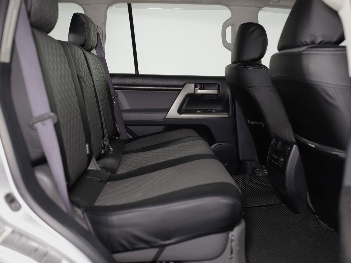 Toyota Land Cruiser 2007 - фото автомобиля