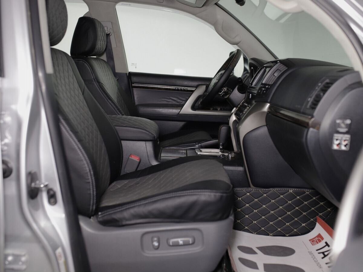 Toyota Land Cruiser 2007 - фото автомобиля