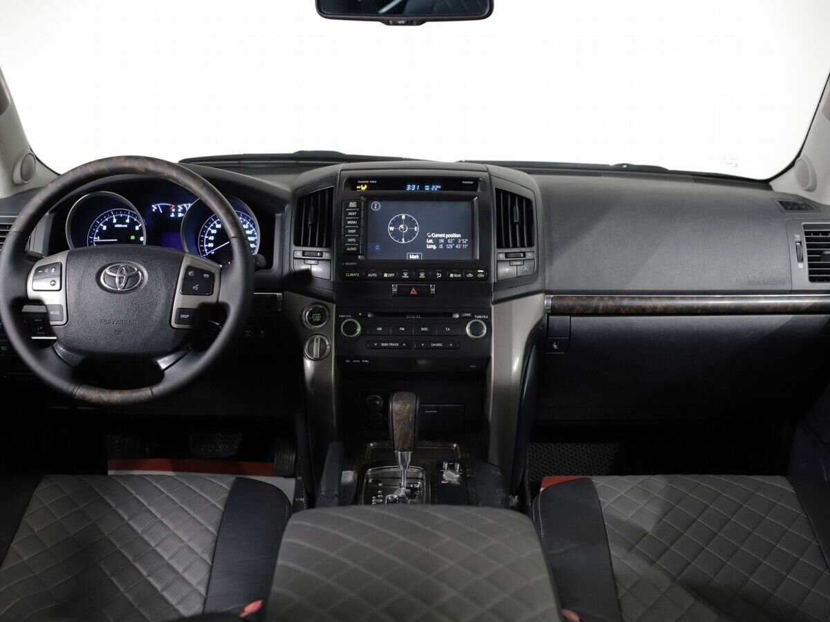 Toyota Land Cruiser 2007 - фото автомобиля