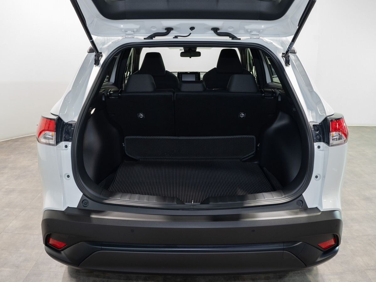 Toyota Corolla Cross 2021 - фото автомобиля