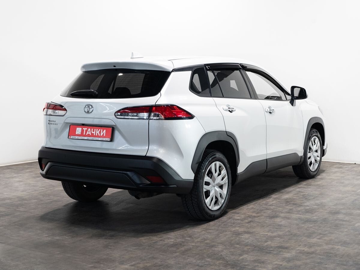 Toyota Corolla Cross 2021 - фото автомобиля