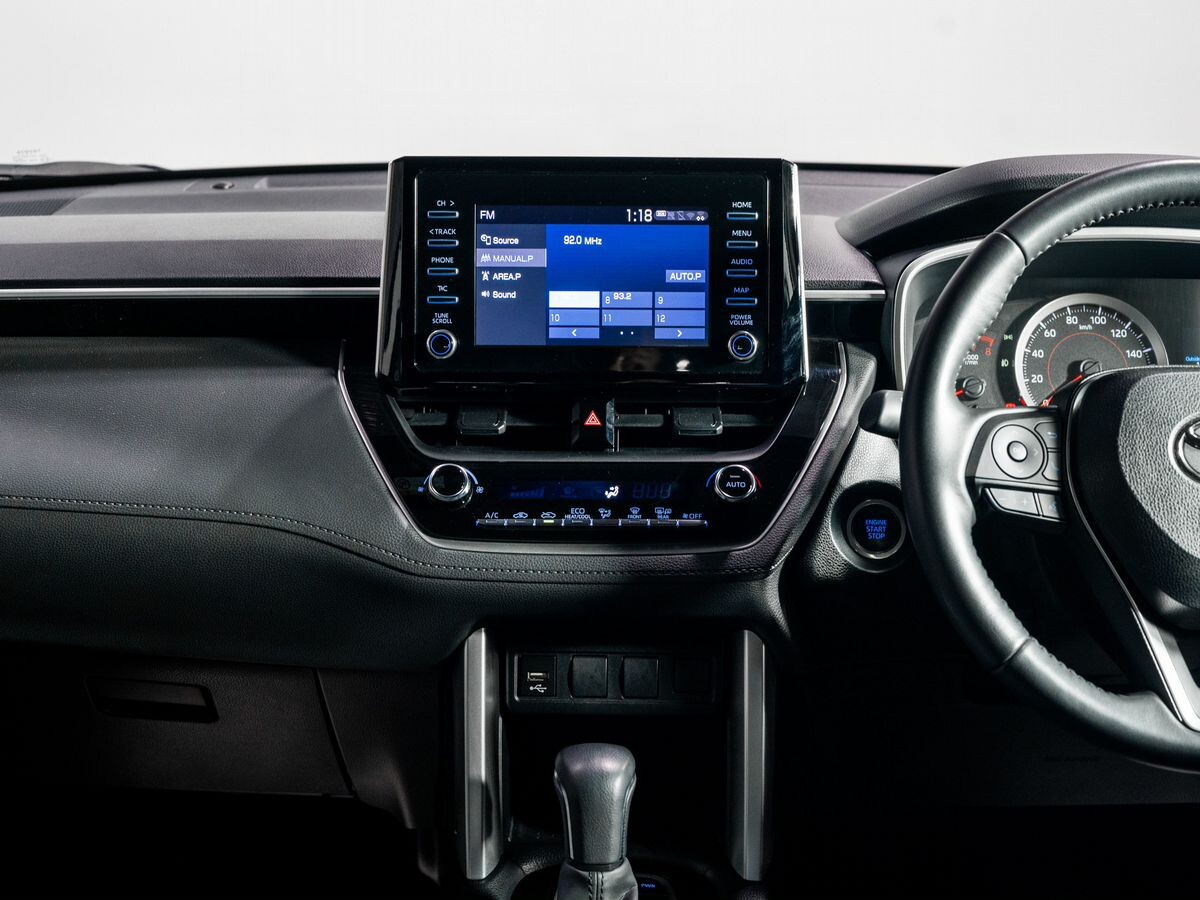 Toyota Corolla Cross 2021 - фото автомобиля