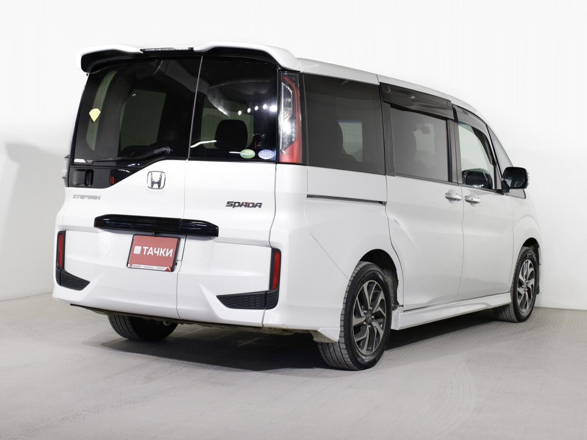 Honda Stepwgn 2016 - фото автомобиля