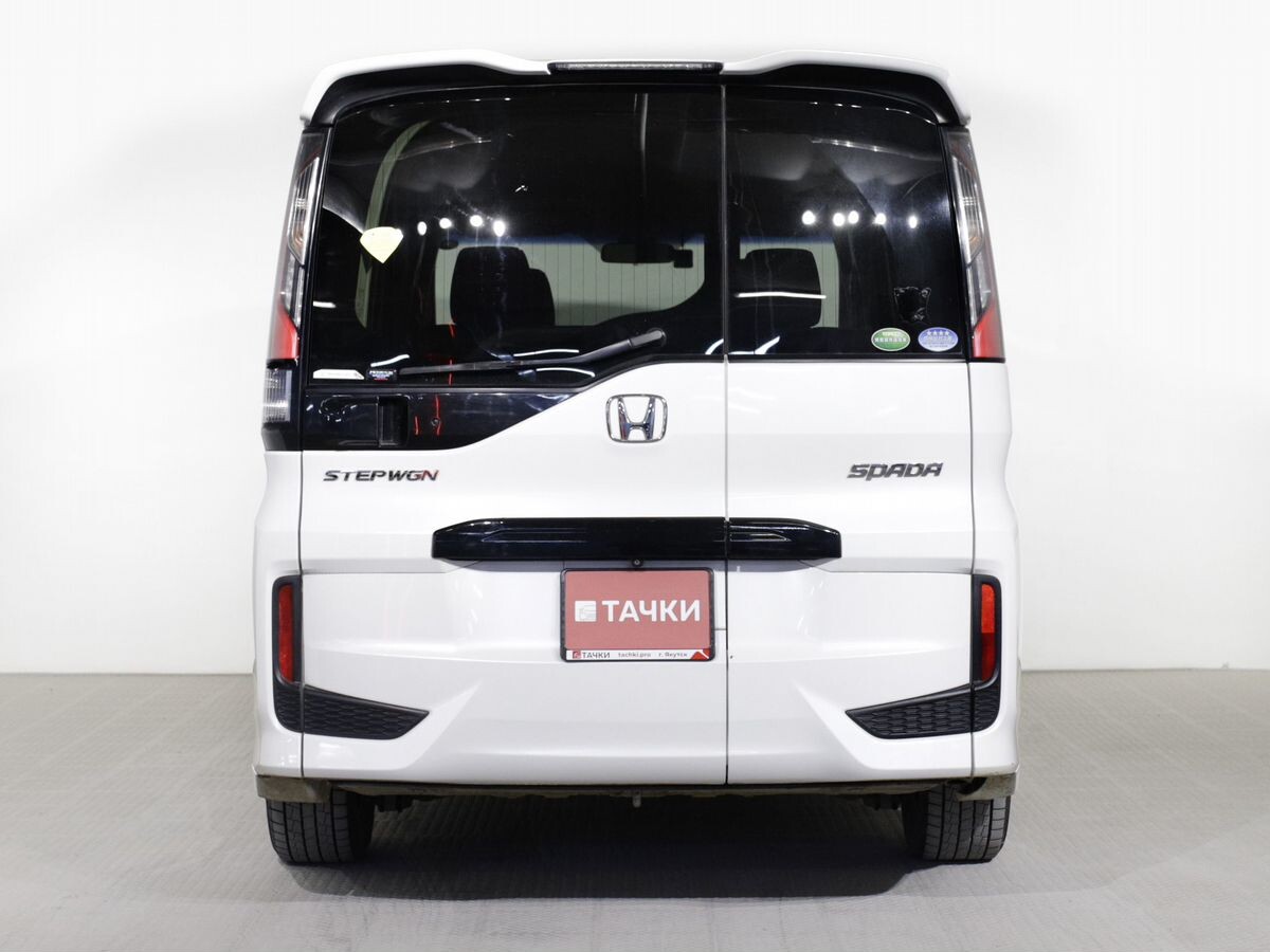 Honda Stepwgn 2016 - фото автомобиля