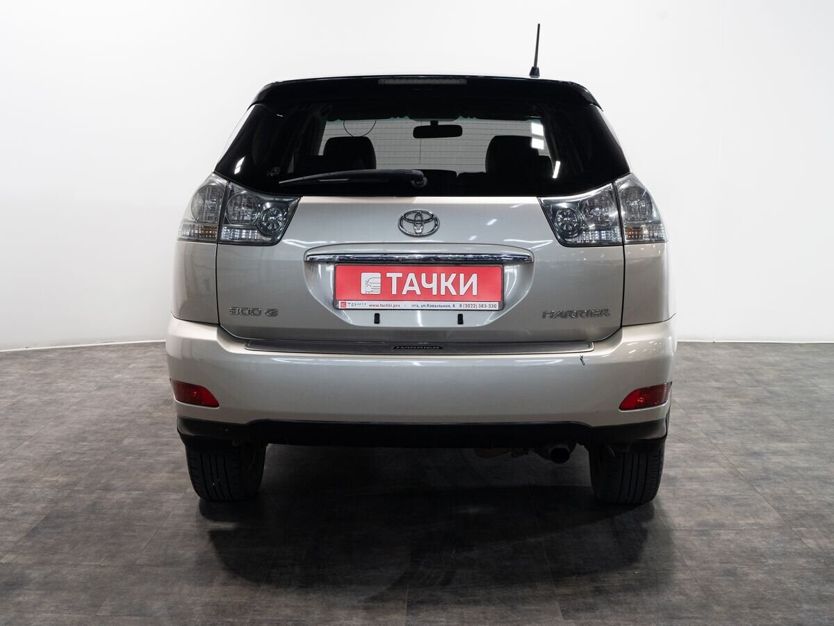 Toyota Harrier 2005 - фото автомобиля