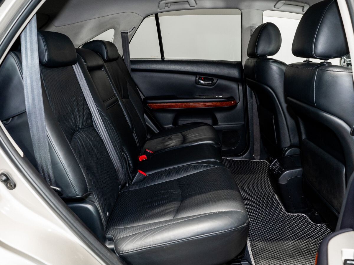 Toyota Harrier 2005 - фото автомобиля