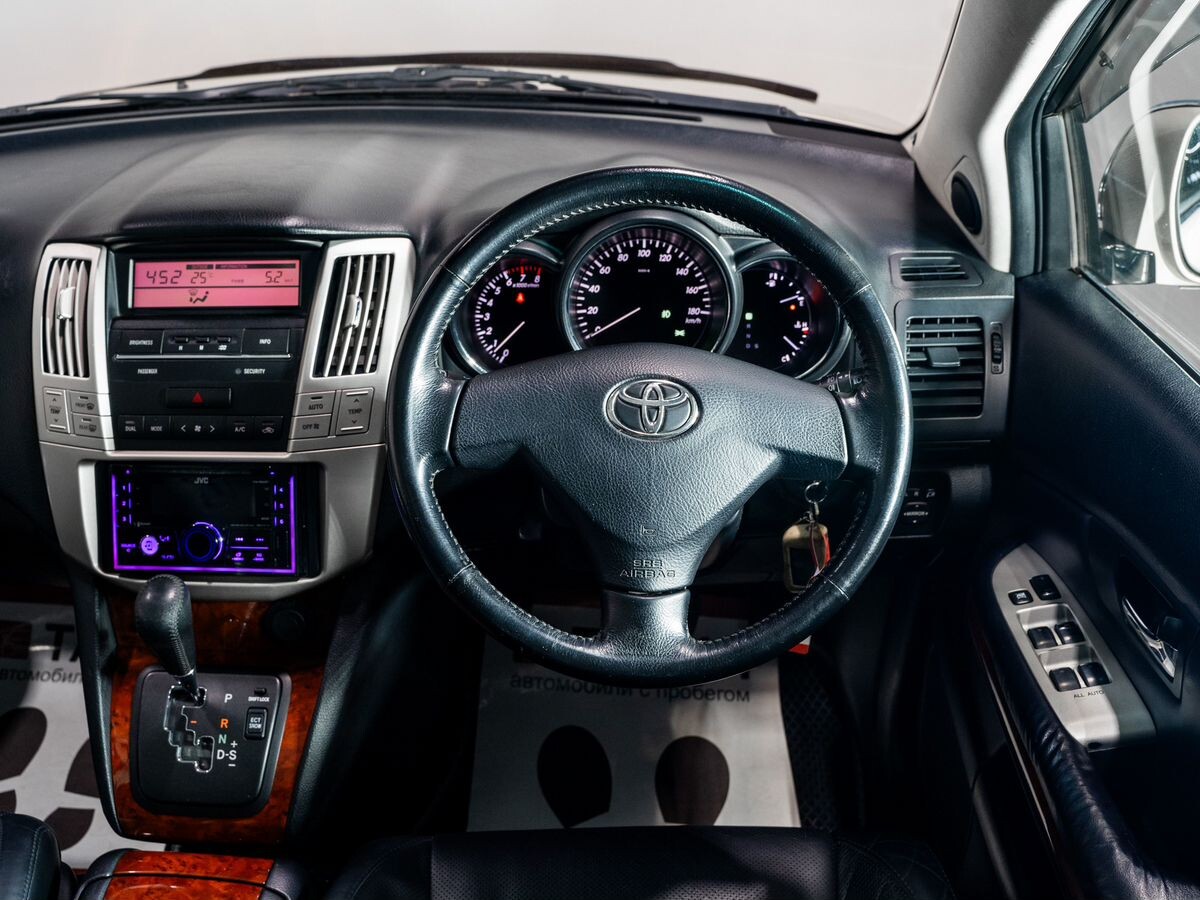 Toyota Harrier 2005 - фото автомобиля