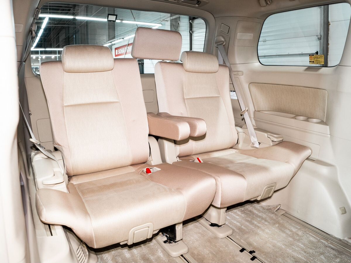 Toyota Alphard 2012 - фото автомобиля